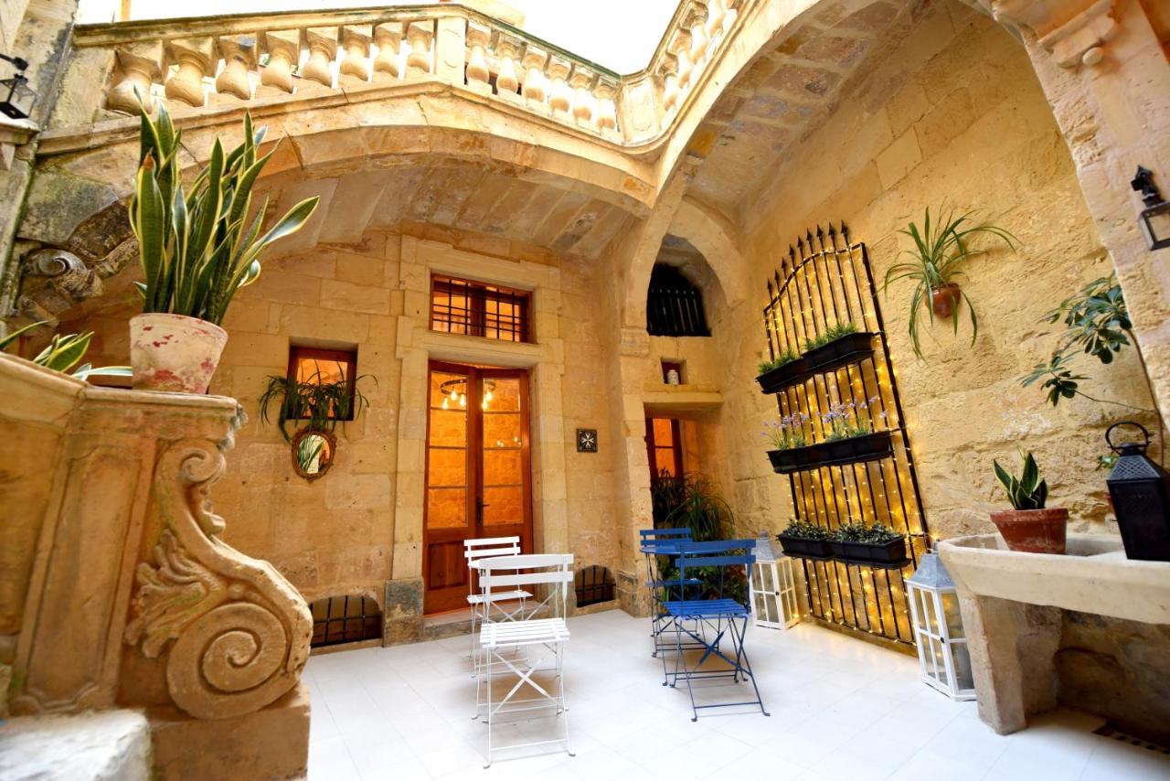The Lodge Cospicua Luaran gambar