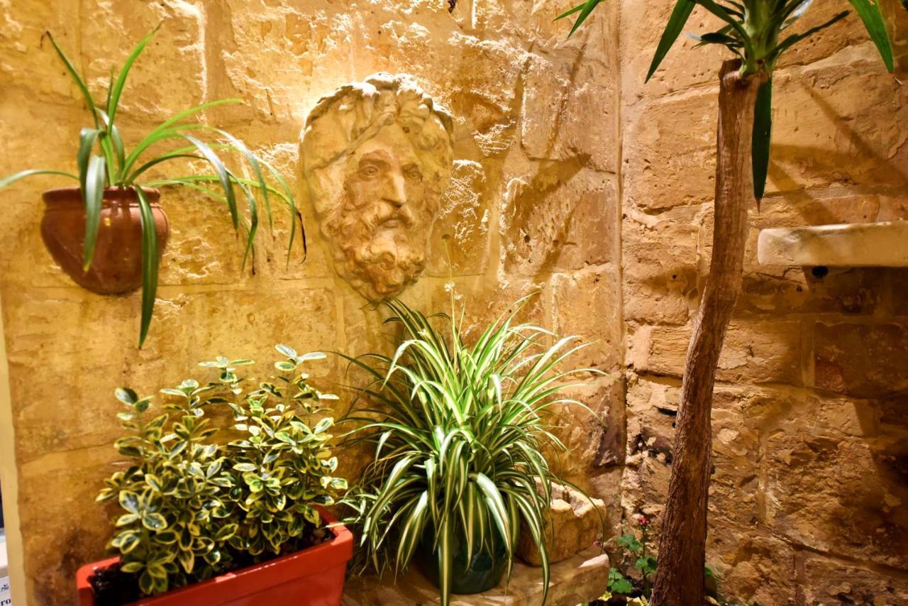 The Lodge Cospicua Luaran gambar